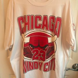 Chicago Bulls Michael Jordan shirt